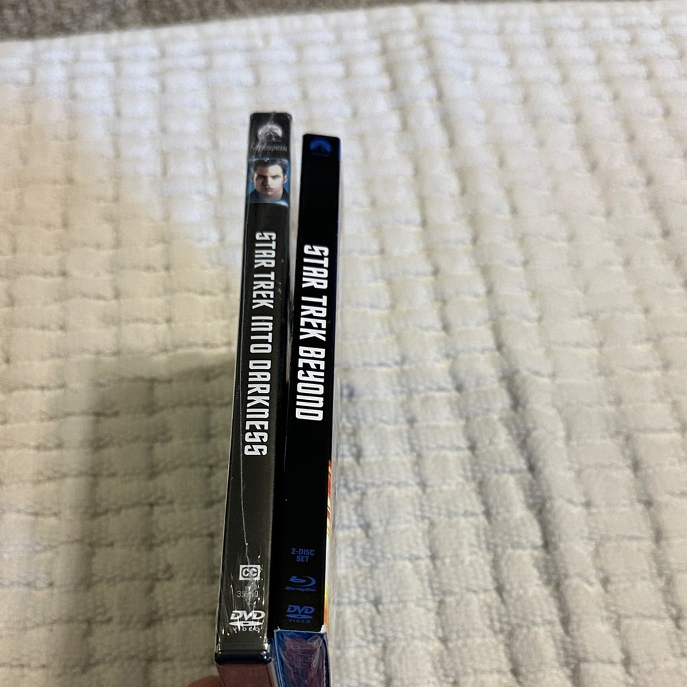 Star Trek Into Darkness DVD & Star Trek Beyond Blu-ray Set Both New - Picture 8 of 8